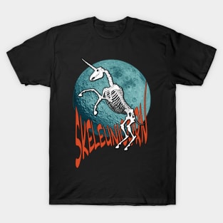 SkeleUnicorn Halloween Skeleton Design T-Shirt